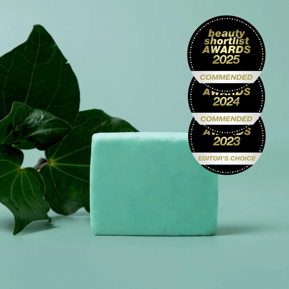 Frankie Apothecary Kūmarahou & Kawakawa Shampoo Bar